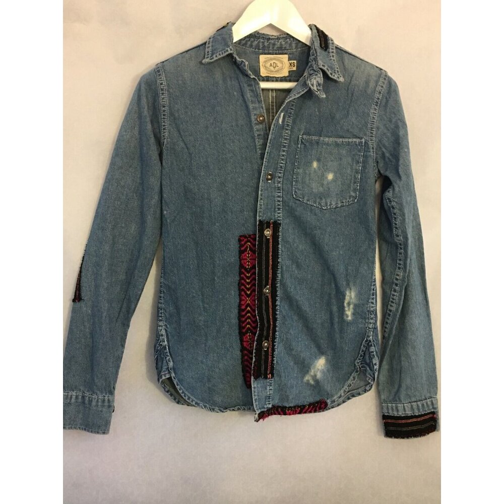 ADL Artisan De Luxe Women XS Chambray Long Sleeve Button Shirt Tribal Distressed